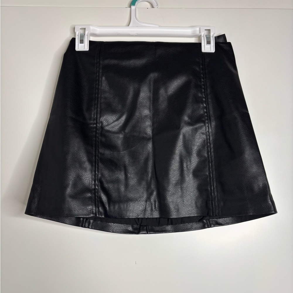 LEATHER MINI SKIRT